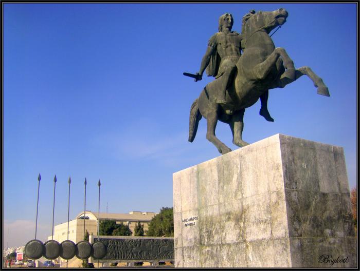 Alexander_The_Great_statue_Salonica